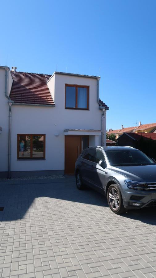Veritas House Mikulov Εξωτερικό φωτογραφία