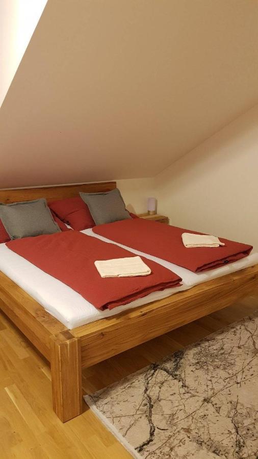 Veritas House Mikulov Εξωτερικό φωτογραφία